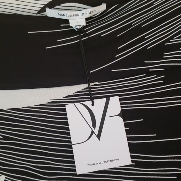 Diane von Furstenberg Dress - Picture 2 of 3